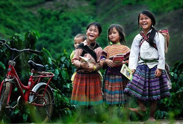 Create a Language-Rich Environment for Ethnic Minority Children Create a Language-Rich Environment for Ethnic Minority Children