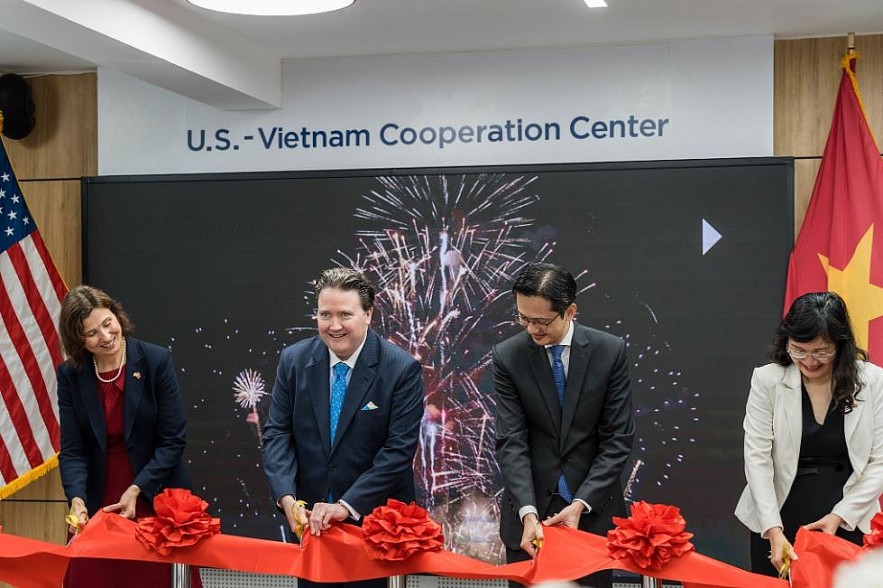 Veterans and Young People Play Key Role in Boosting US-Vietnam Relations: US Ambassador Veterans and Young People Play Key Role in Boosting US-Vietnam Relations: US Ambassador