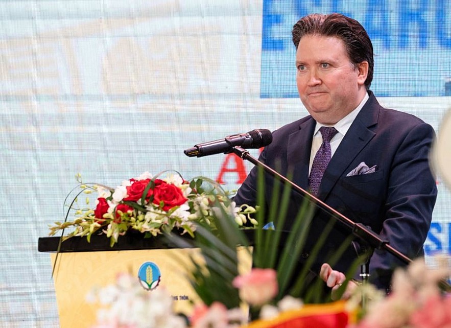 Veterans and Young People Play Key Role in Boosting US-Vietnam Relations: US Ambassador Veterans and Young People Play Key Role in Boosting US-Vietnam Relations: US Ambassador