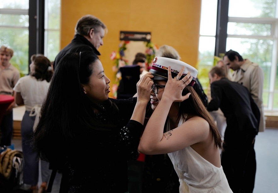 A Vietnamese student at the Graduation Hat Ceremony. Photo: Thoi Dai A Vietnamese student at the Graduation Hat Ceremony. Photo: Thoi Dai