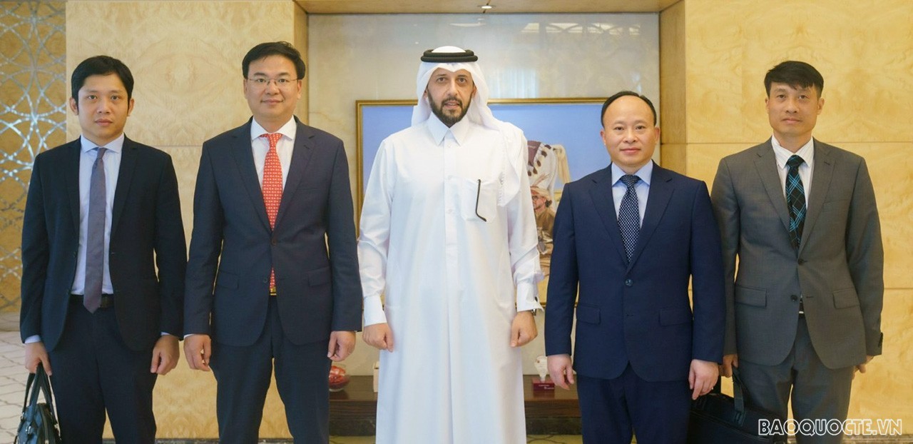 Vietnam and Qatar Promote Economic Cooperation, Increase Commercial Flights Vietnam and Qatar Promote Economic Cooperation, Increase Commercial Flights