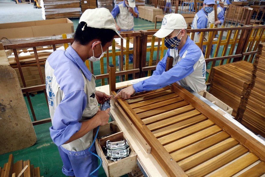 Bloomberg: Vietnam’s Economic Growth Accelerates on Exports, Manufacturing Bloomberg: Vietnam’s Economic Growth Accelerates on Exports, Manufacturing