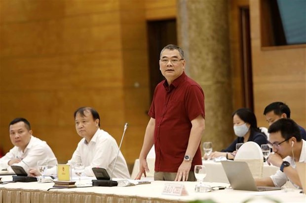 Lt. Gen. To An Xo, Chief of the Ministry of Public Security's Office and Spokesman of the ministry, addresses the press briefing on August 3 (Photo: VNA).