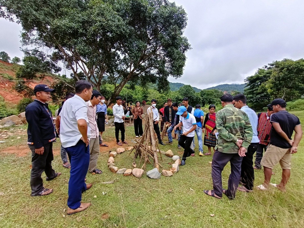 Helvetas Vietnam Building Capacity on Eco-Tourism for Ethnic Minorities Helvetas Vietnam Building Capacity on Eco-Tourism for Ethnic Minorities