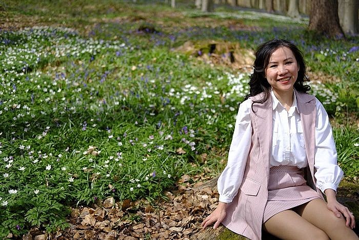 The Love Story of a Vietnamese Woman and her German Husband Love Overcomes Distance: Vietnamese Wife Quits Her Job to Reunion with German Husband