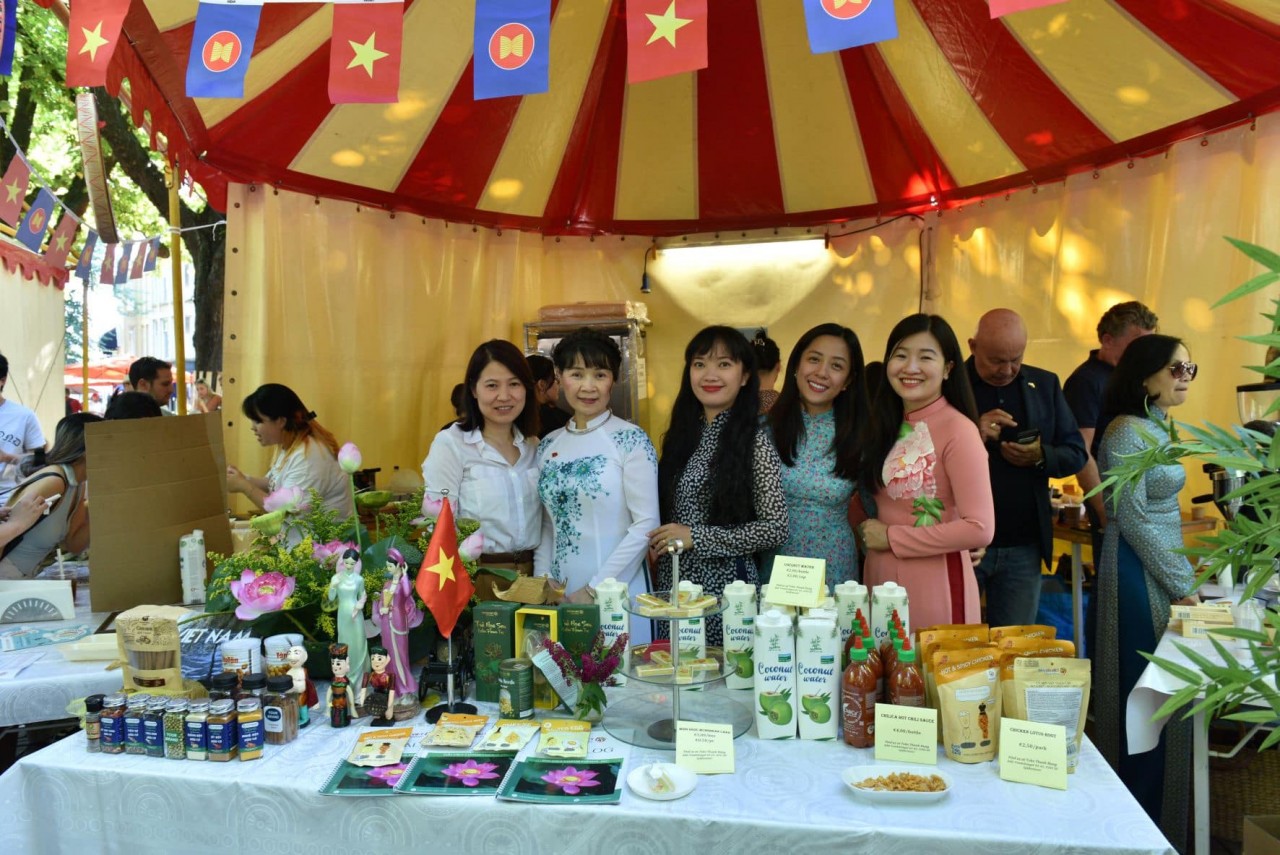 Vietnam at the Embassy Festival in the Netherlands Vietnam at the Embassy Festival in the Netherlands