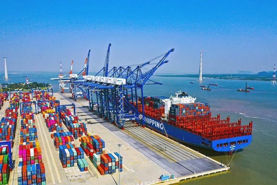 Vietnam's 30 Years of Pursuing Maritime Strategy Vietnam's 30 Years of Pursuing Effective Maritime Strategy