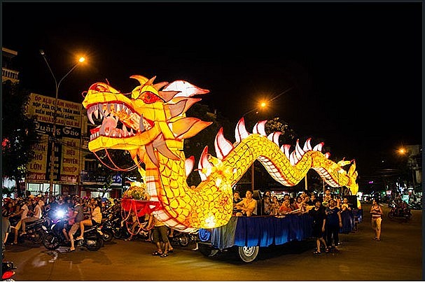 Amazing and Unique Mid-Autumn Festival in Tuyen Quang