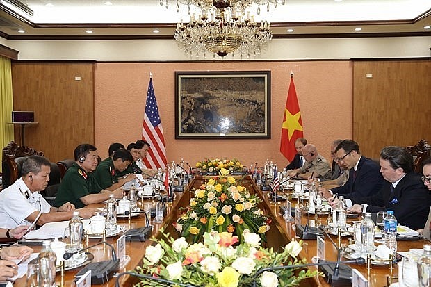 Vietnam, US Agree to Strengthen Defence Ties Vietnam, US Agree to Strengthen Defence Ties