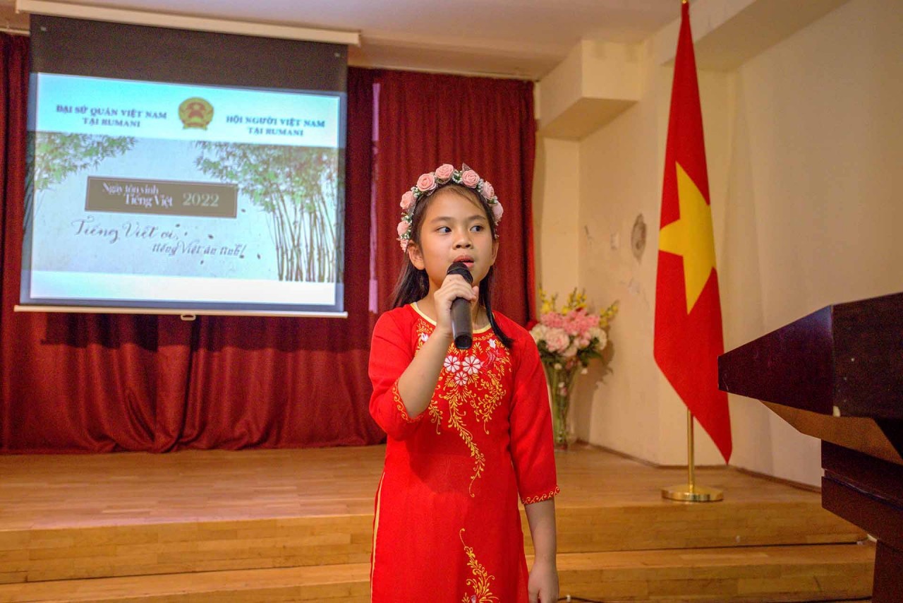 Day to Honor Vietnamese Language Held in Romania, Hungary Day to Honor Vietnamese Language Held in Romania, Hungary