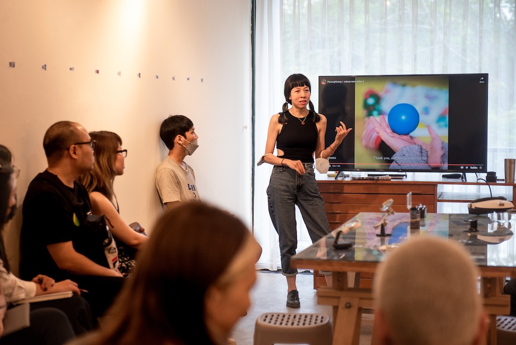 Editor's Pick: Seeing New(s) by Phuong Hoang - Perceptions Versus Facts Editor's Pick: Seeing New(s) by Phuong Hoang - Perceptions Versus Facts