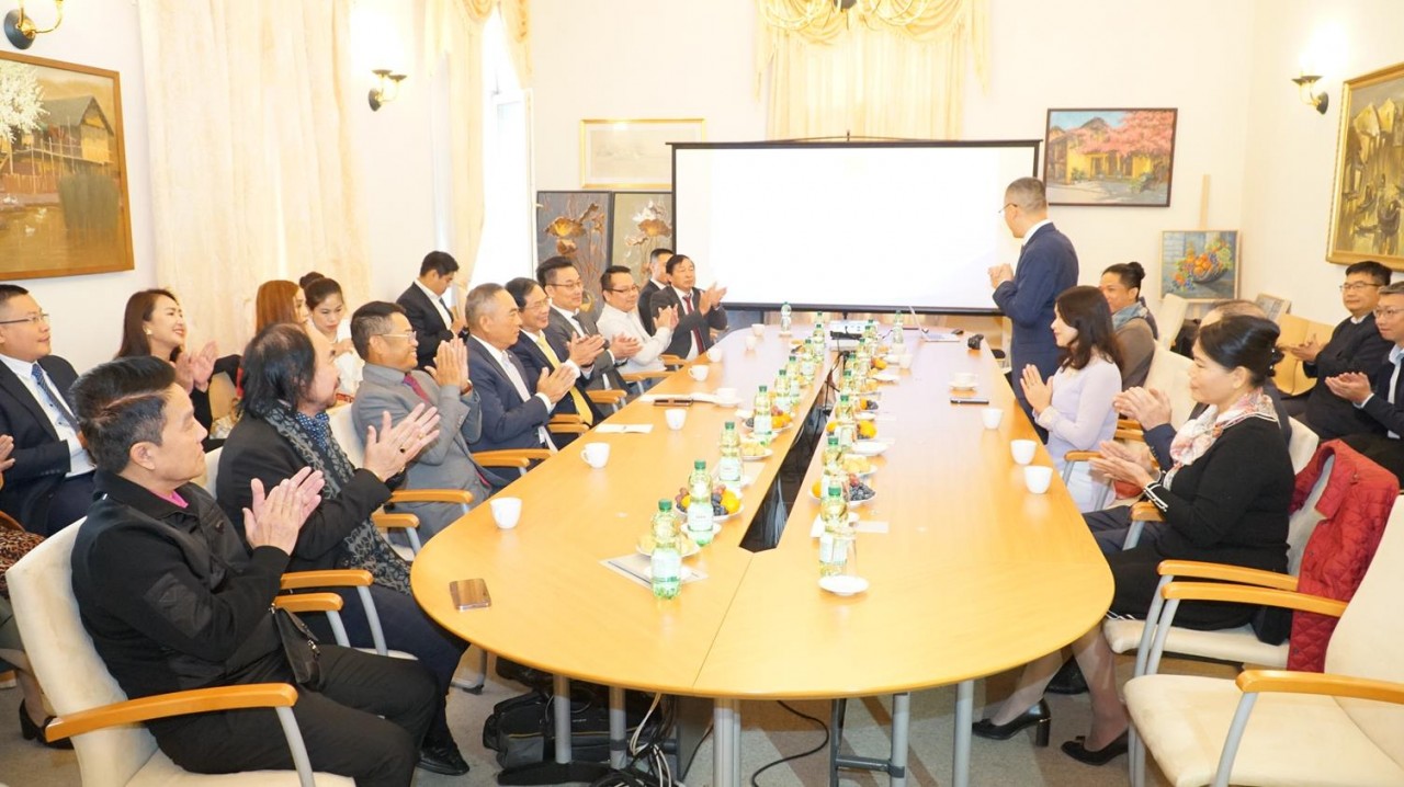 Vietnam Eyes Stronger Strategic Partnership with Germany Vietnam Eyes Stronger Strategic Partnership with Germany