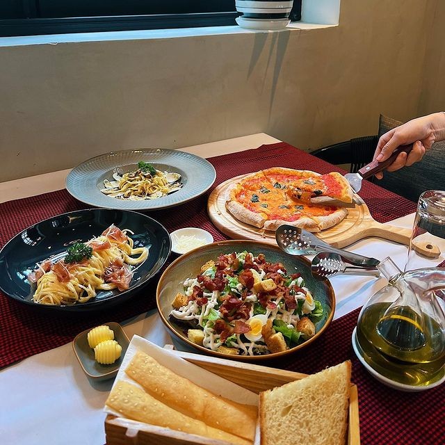 Photo: @97lilia.h_/ Instagram Photo: @97lilia.h_/ Instagram