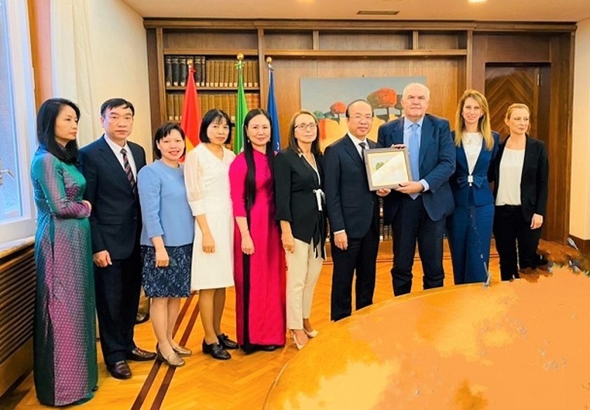 Justice Deputy Minister Visits Italy