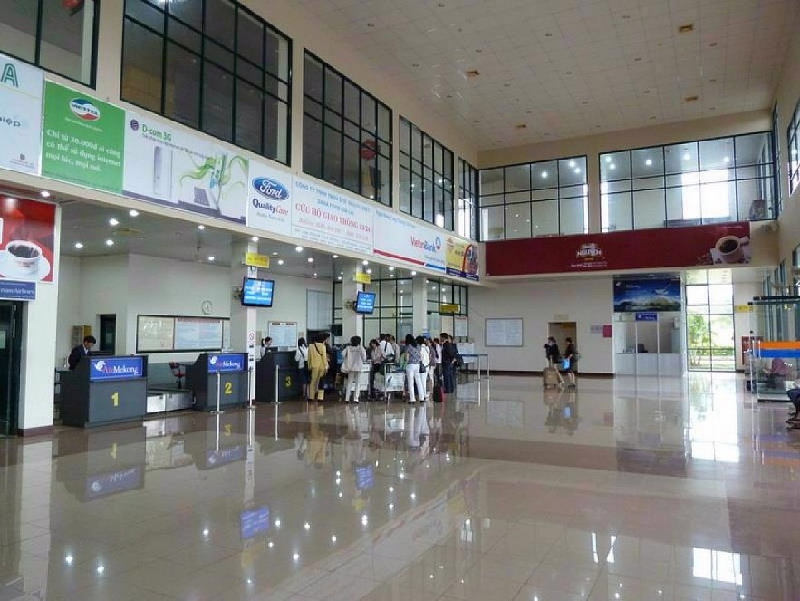 The number of passengers passing through nationwide airports see a slight decrease in October. Photo: vneconomy.vn The number of passengers passing through nationwide airports see a slight decrease in October. Photo: vneconomy.vn