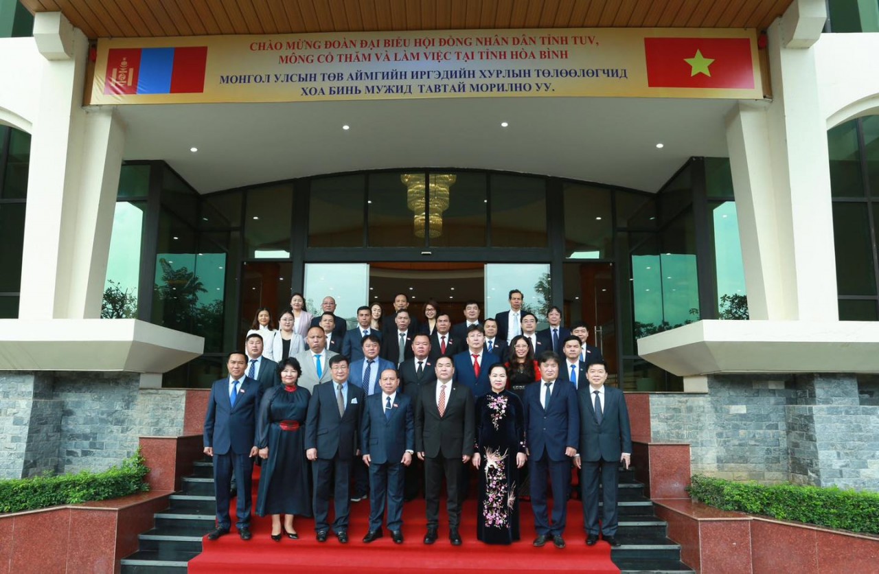 Delegation of Mongolian Province Visits Vietnam to Promote Cooperation Delegation of Mongolian Province Visits Vietnam to Promote Cooperation
