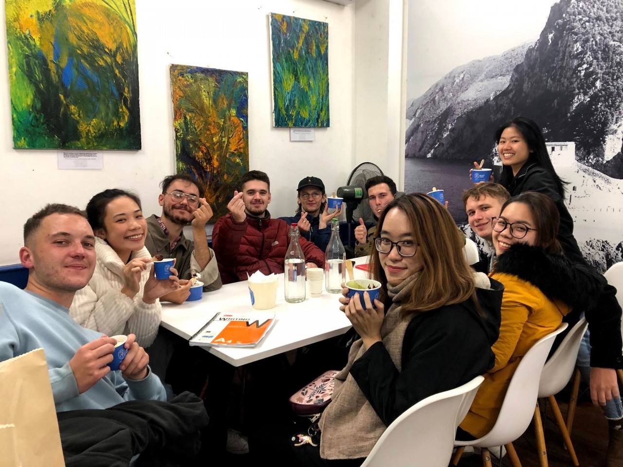 Fun Vietnamese Classes for ESL Teacher in Hanoi Fun Vietnamese Classes for ESL Teacher in Hanoi