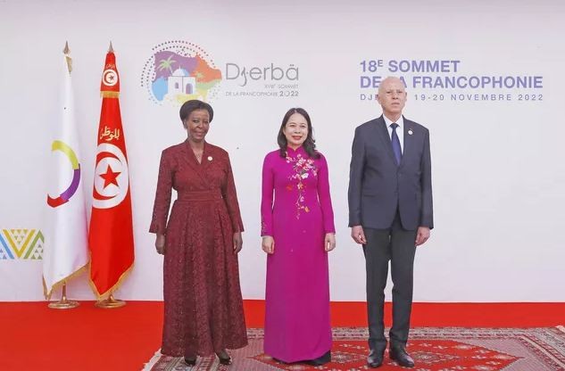 President of Tunisia Kais Saied, Secretary General of Organisation internationale de la Francophonie Louise Mushikiwabo and Vice President Vo Thi Anh Xuan. Photo: VNA President of Tunisia Kais Saied, Secretary General of Organisation internationale de la Francophonie Louise Mushikiwabo and Vice President Vo Thi Anh Xuan. Photo: VNA