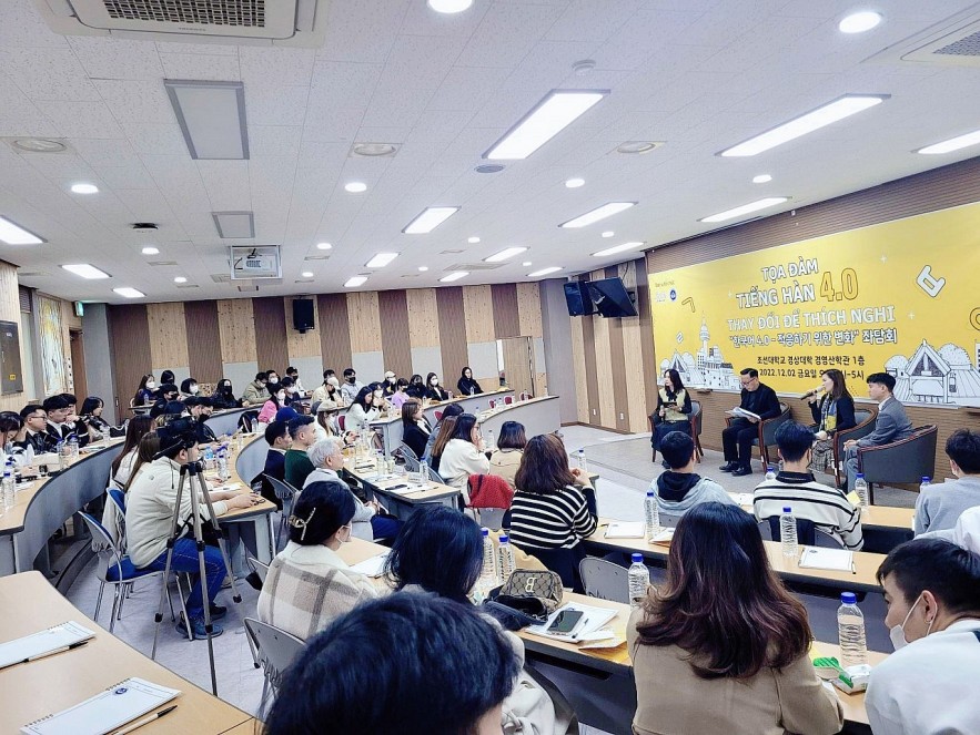 Vietnamese Students Study Korean in RoK Vietnamese Students Study Korean in RoK