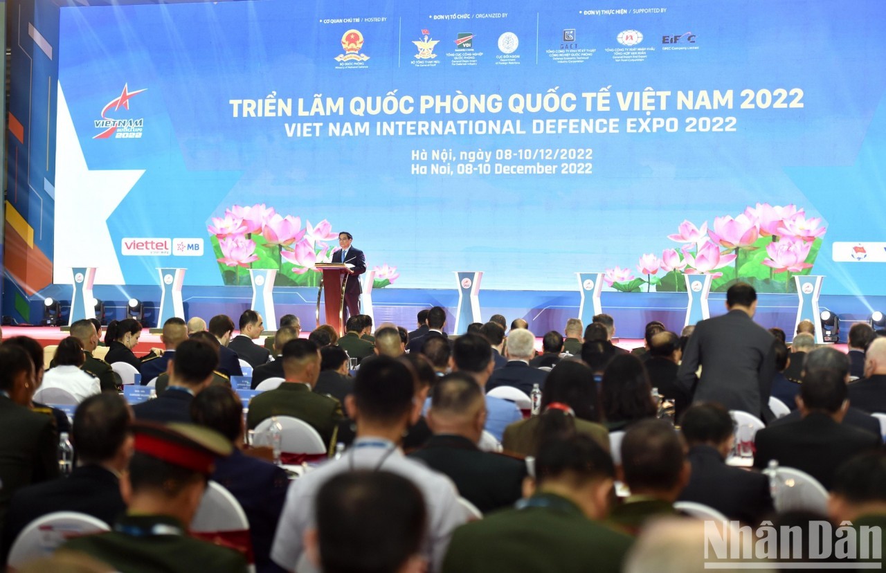 Vietnam's First International Defence Expo Underways in Hanoi Vietnam's First International Defence Expo Underways in Hanoi