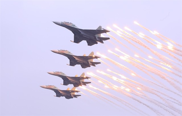 Vietnam's First International Defence Expo Underways in Hanoi Vietnam's First International Defence Expo Underways in Hanoi