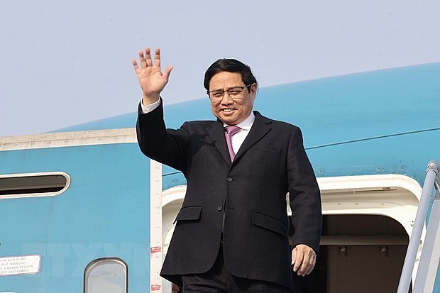 Prime Minister Pham Minh Chinh arrives in Hanoi on December 16 afternoon, concluding a successful trip to Europe. Photo: VNA