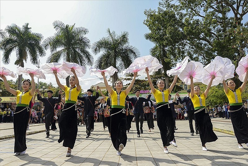 Xoe Thai dance was recognised by the UNESCO as an Intangible Cultural Heritage of Humanity. Xoe Thai dance was recognised by the UNESCO as an Intangible Cultural Heritage of Humanity.