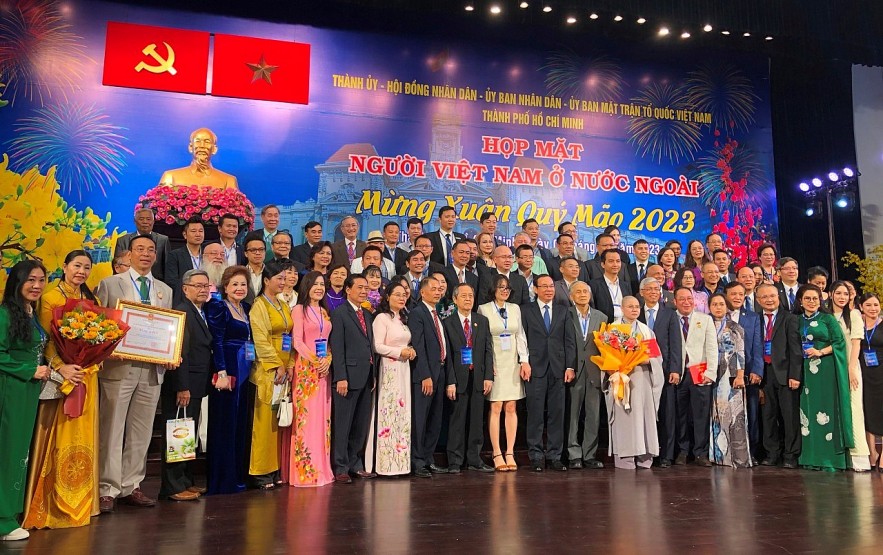 Overseas Vietnamese Return to Celebrate Tet after Covid-19 Overseas Vietnamese Return to Celebrate Tet after Covid-19