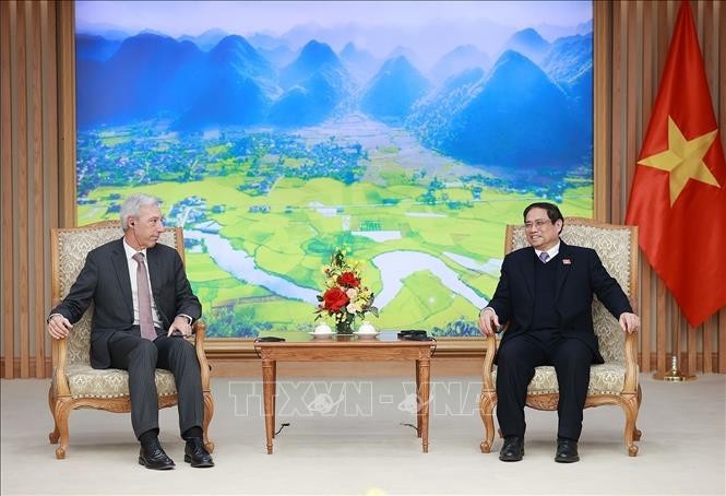 PM Pham Minh Chinh (R) and Portuguese Minister of Foreign Affairs Joao Gomes Cravinho. Photo: VNA PM Pham Minh Chinh (R) and Portuguese Minister of Foreign Affairs Joao Gomes Cravinho. Photo: VNA