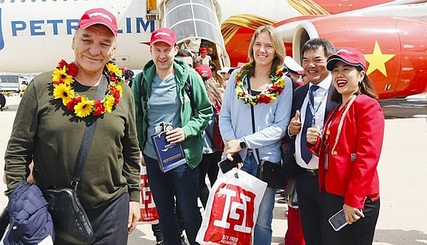 Vietnam’s tourism sector targets to welcome about 8 million foreign tourist arrivals next year. Photo: VNA Vietnam’s tourism sector targets to welcome about 8 million foreign tourist arrivals next year. Photo: VNA