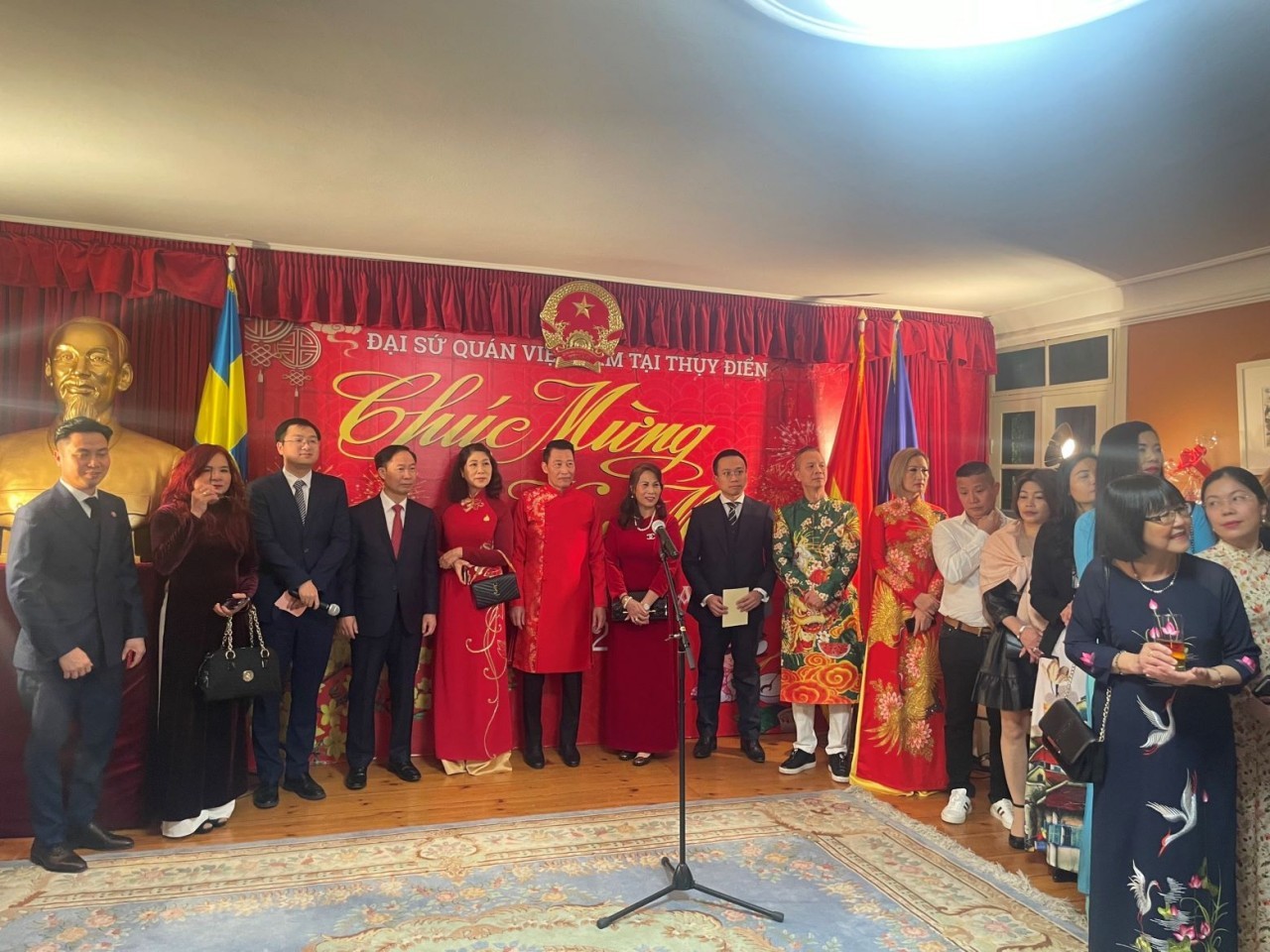 Vietnamese in EU Celebrate Tet Vietnamese in EU Celebrate Tet