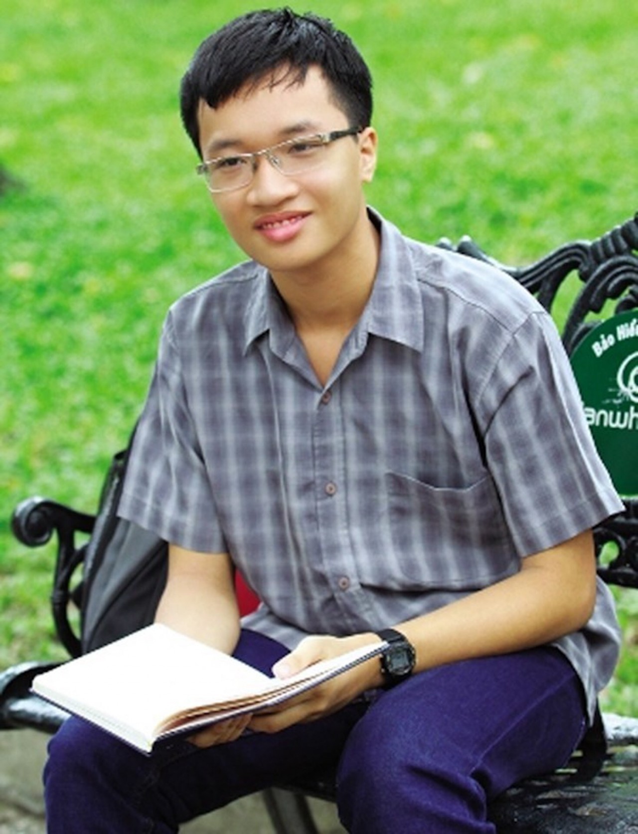 Young Vietnamese Receives Prestigious Scholarship in Mathematics Young Vietnamese Receives Prestigious Scholarship in Mathematics