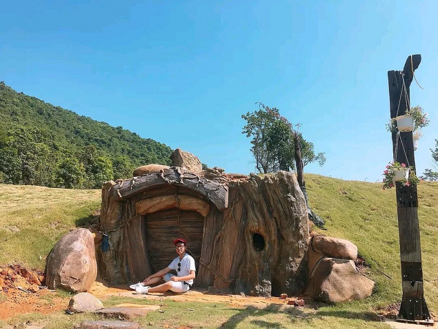 The One of a Kind 'Tiny Village' in Hue The One of a Kind 'Tiny Village' in Hue
