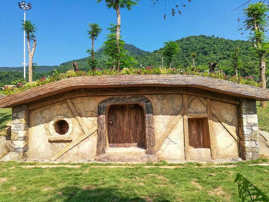 The One of a Kind 'Tiny Village' in Hue The One of a Kind 'Tiny Village' in Hue