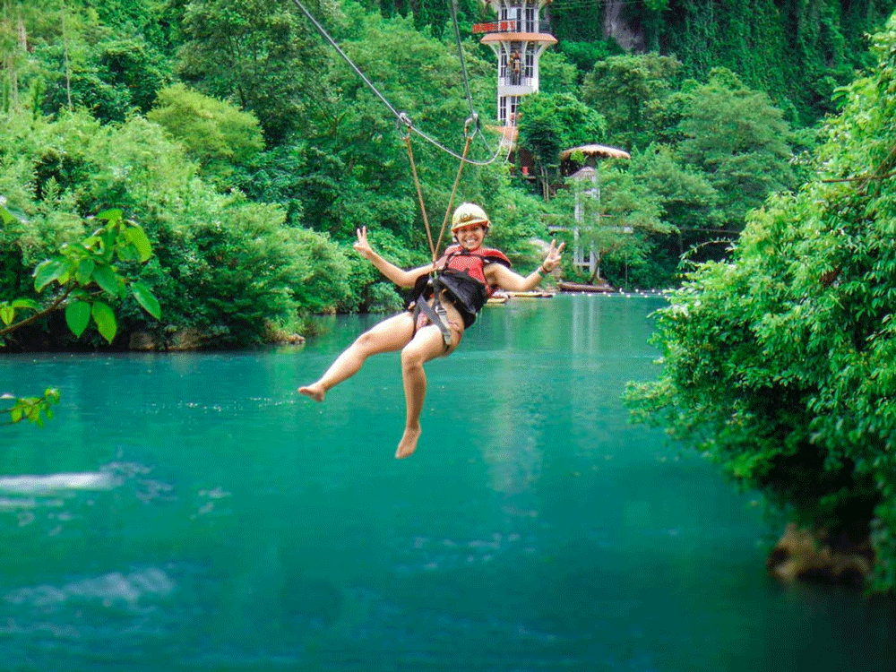 Phong Nha-Ke Bang is listed among Asia’s most thrilling zip line experiences (Photo: Internet) Phong Nha-Ke Bang is listed among Asia’s most thrilling zip line experiences (Photo: Internet)