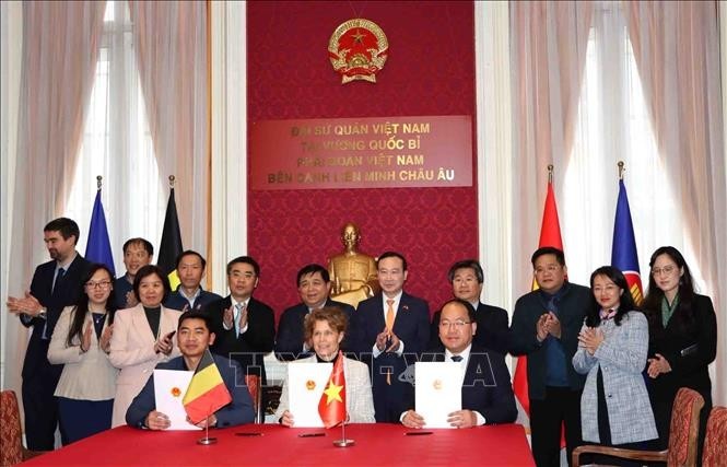 Enhancing Vietnam - Belgian partners Cooperation on Innovations Enhancing Vietnam - Belgian partners Cooperation on Innovations