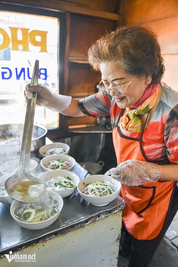 The Nostalgic Pho Restaurant of an 80-year-old Woman in Da Lat The Nostalgic Pho Restaurant of an 80-year-old Woman in Da Lat