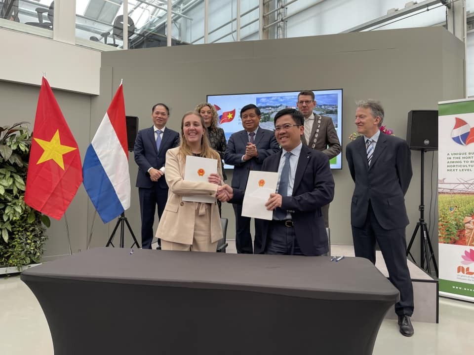 Vietnam, Netherlands Further Cooperation in Smart Agricultural Development Vietnam, Netherlands Further Cooperation in Smart Agricultural Development