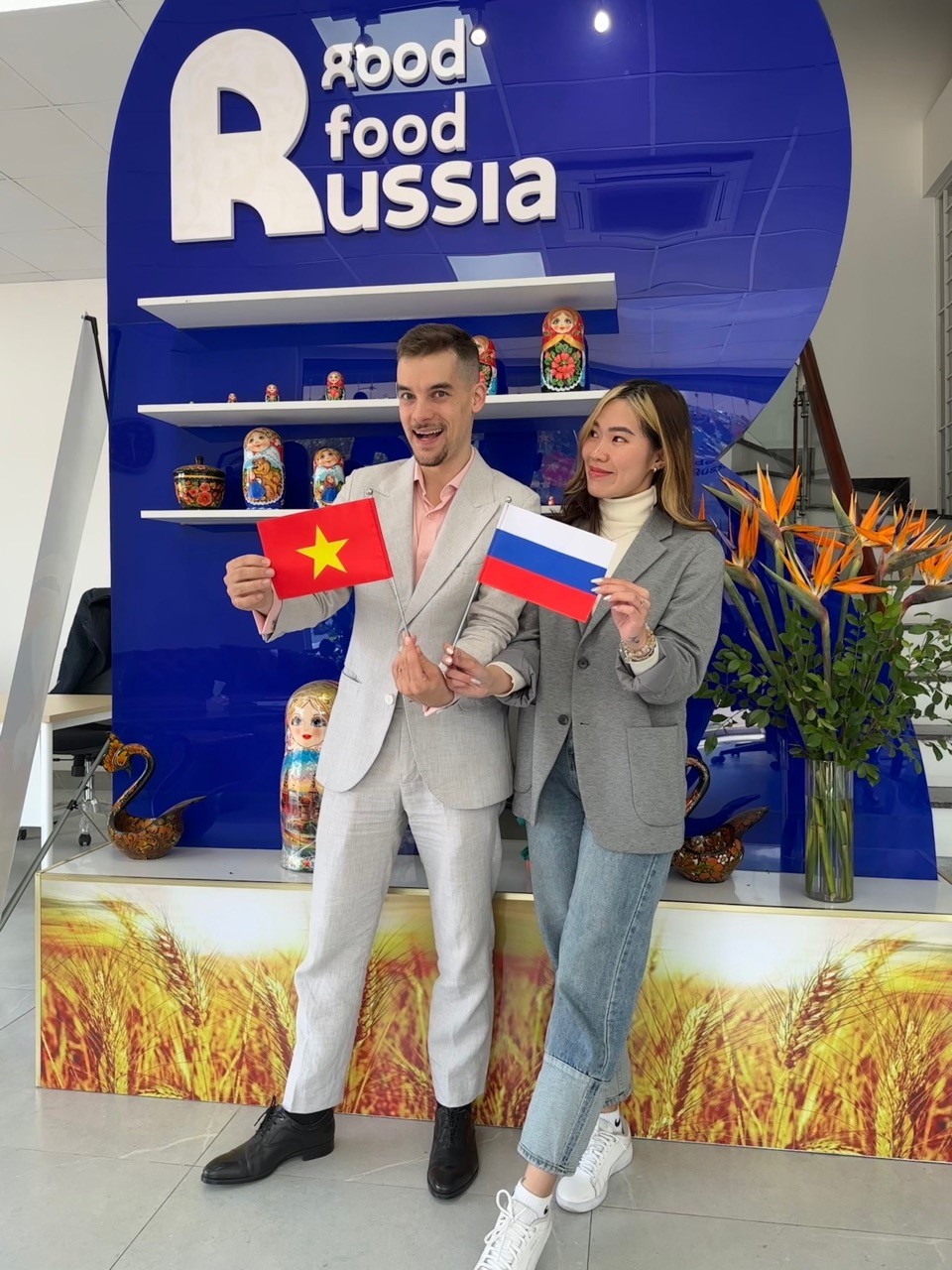 Expat Spotlight: Nikita Kostritsov of HelloNikki - "Cultural Ambassador" of Vietnam from Russia Expat Spotlight: Nikita Kostritsov of HelloNikki - "Cultural Ambassador" of Vietnam from Russia