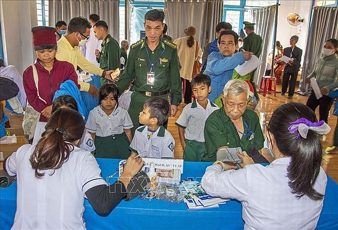 Photo: Health checkups and treatment for border residents Photo: Health checkups and treatment for border residents