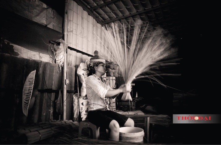 Belgian Television Praised Vietnam's Famous Incense-making Village Belgian Television Praised Vietnam's Famous Incense-making Village