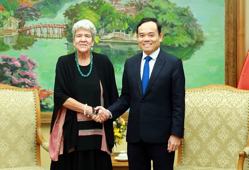 Deputy Prime Minister Tran Luu Quang hosts US Under Secretary of Commerce for International Trade Marisa Lago. Source: US's embassy in Hanoi Deputy Prime Minister Tran Luu Quang hosts US Under Secretary of Commerce for International Trade Marisa Lago. Source: US's embassy in Hanoi