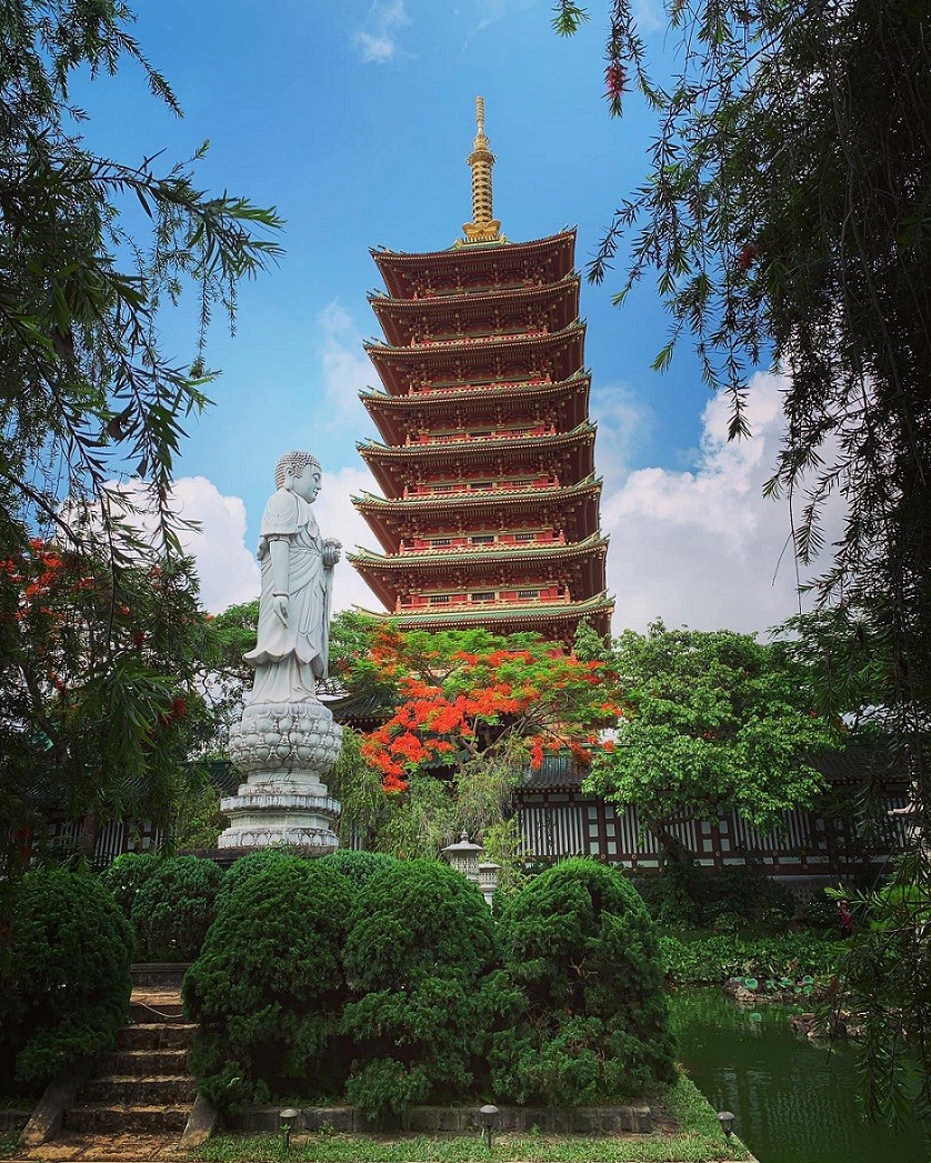 A corner of Minh Thanh Pagoda. Photo: Linh Nguyen A corner of Minh Thanh Pagoda. Photo: Linh Nguyen