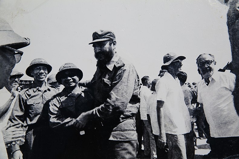 Fidel Castro in Quang Tri - A Photo Set by Si So Fidel Castro in Quang Tri - A Photo Set by Si So