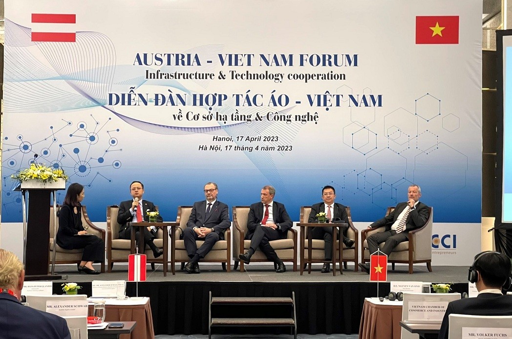 the Austria - Vietnam Forum on Infrastructure and Technology Cooperation. the Austria - Vietnam Forum on Infrastructure and Technology Cooperation.
