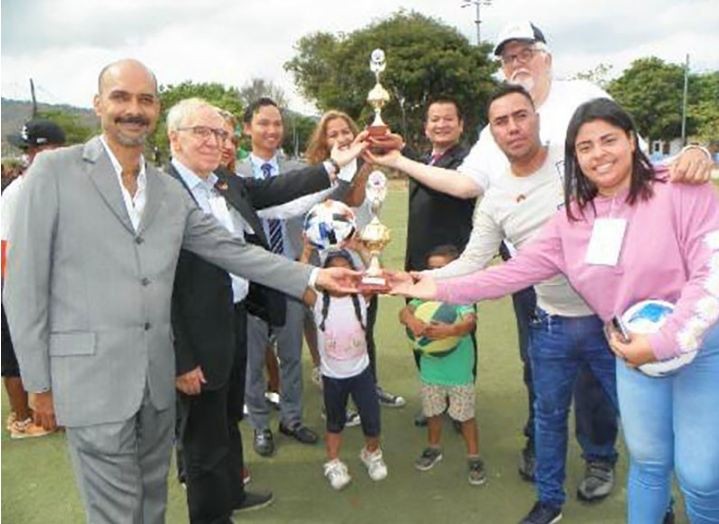 Through this cultural and sports exchange event, the people of Caracas city have the opportunity to better understand the culture, heroic history, as well as the beauty of the country and people of Vietnam. Through this cultural and sports exchange event, the people of Caracas city have the opportunity to better understand the culture, heroic history, as well as the beauty of the country and people of Vietnam.