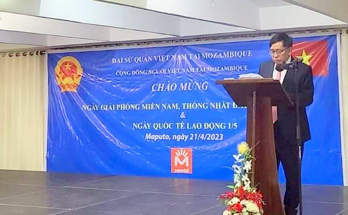 Vietnamese Ambassador to Mozambique Pham Hoang Kim speaks at the event. Vietnamese Ambassador to Mozambique Pham Hoang Kim speaks at the event.
