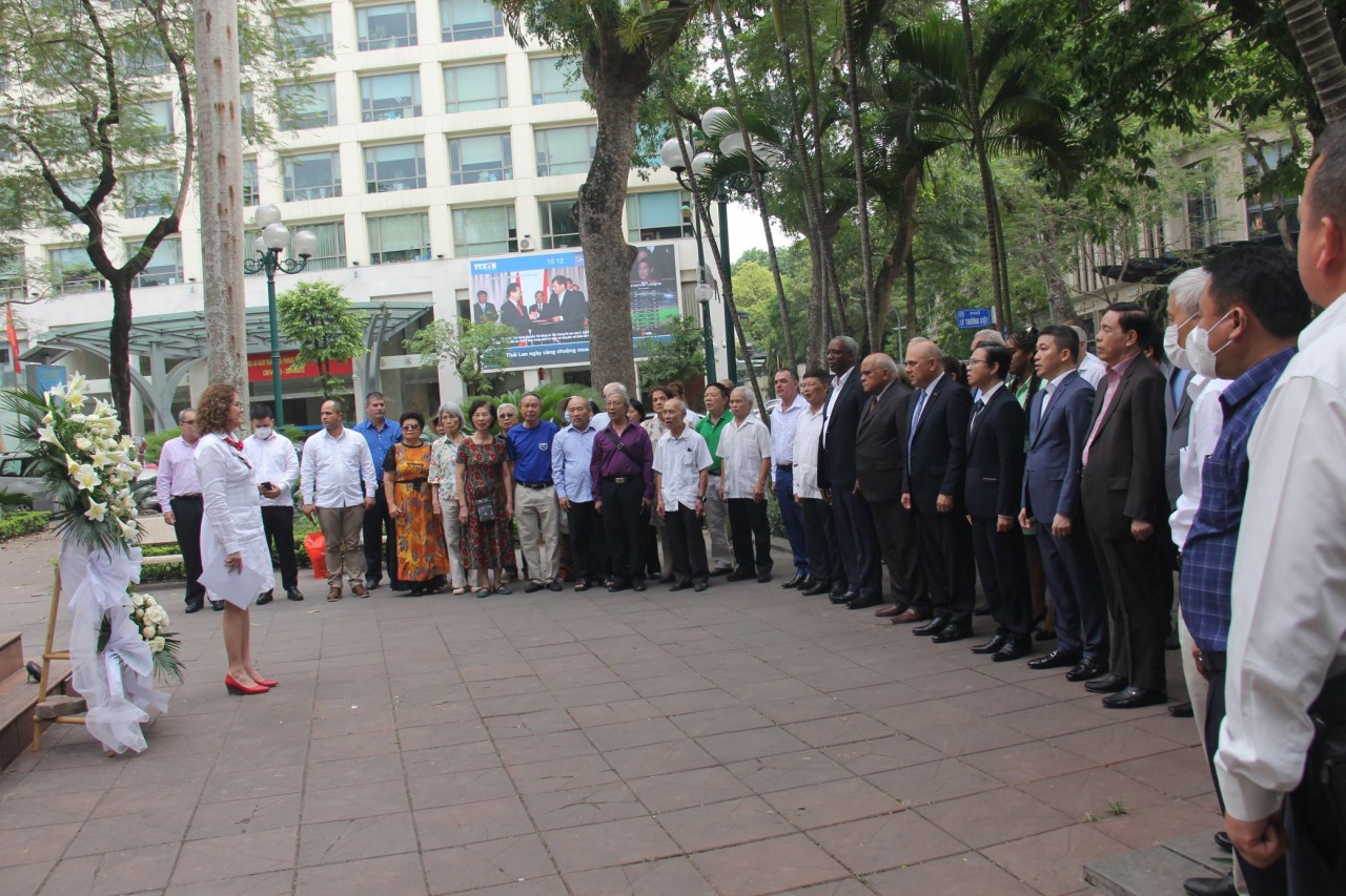 Enhancing Education about Vietnam-Cuba’s Special Traditional Friendship for Young Generations