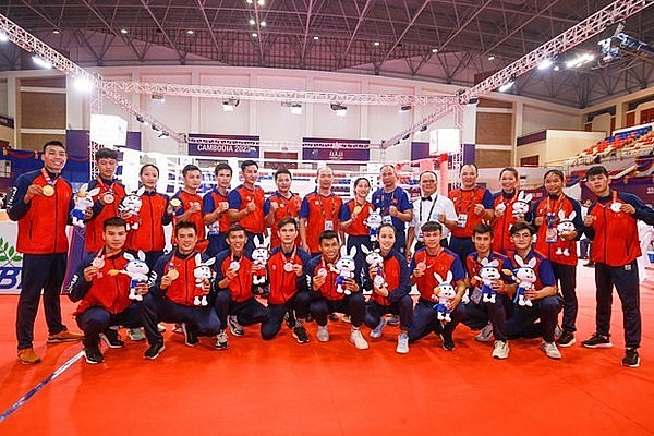 The Vietnamese delegation top the medal tally with 136 gold, 104 silver and 114 bronze medals at SEA Games 32. (Photo: VNA) The Vietnamese delegation top the medal tally with 136 gold, 104 silver and 114 bronze medals at SEA Games 32. (Photo: VNA)