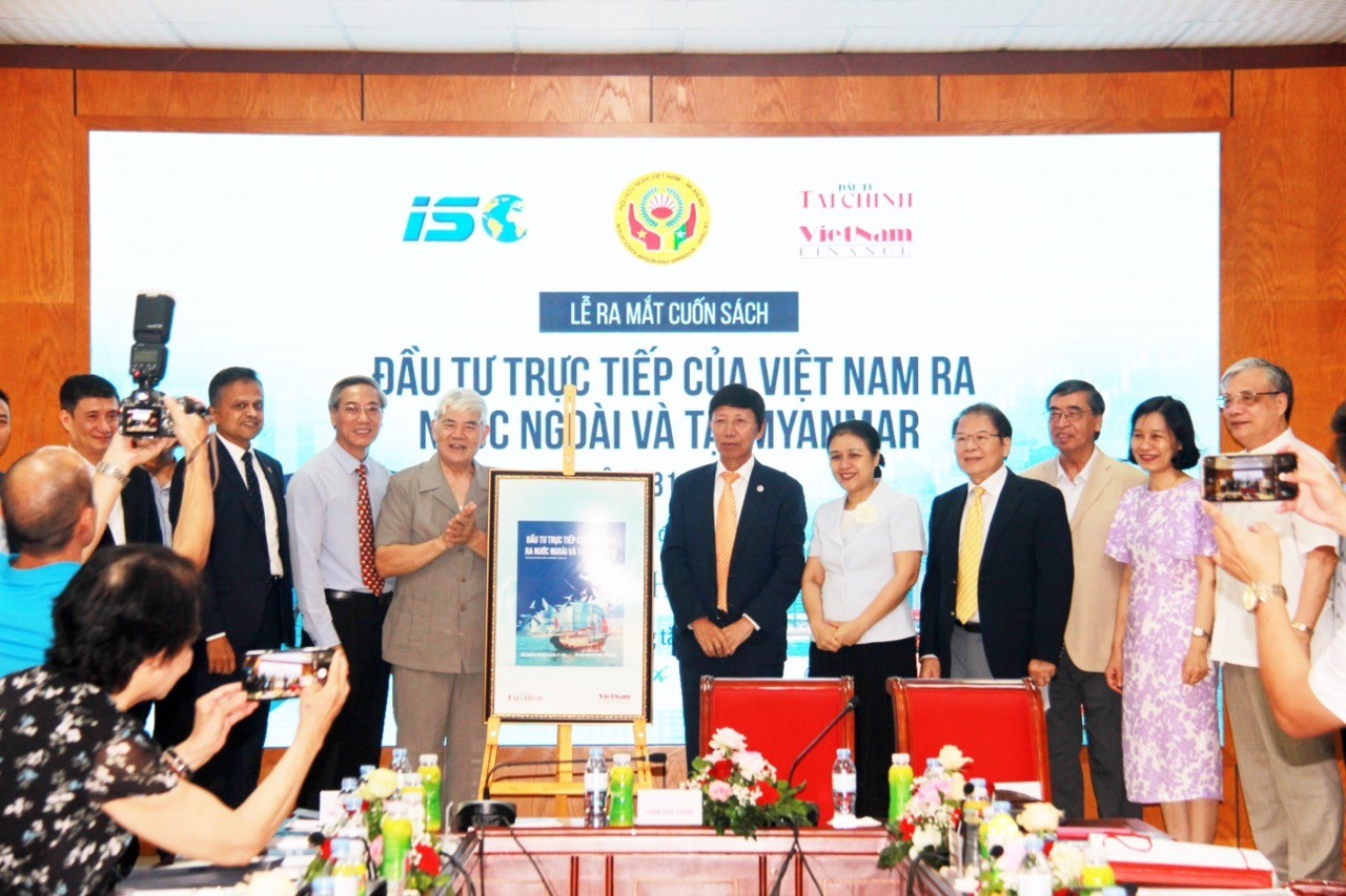First Book on Vietnam's Foreign Investment Published First Book on Vietnam's Foreign Investment Published